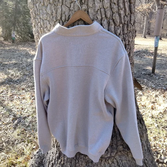 ⬇️ Price Drop!⬇️Men's PGA Tour pullover in size XL - Picture 2 of 3